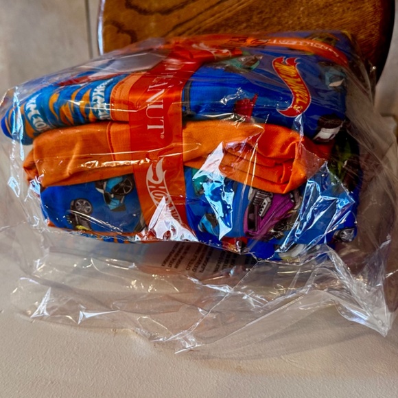 Posh Peanut Other Nib Posh Peanut Hot Wheels Giant Grand Luxe Patoo